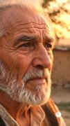 و پناه می برم به خدا از غمی که بی صدا قلب را می شکند 