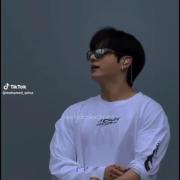 💜::::::::::Jungkook::::::::::💜