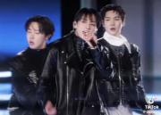 🎤✨..........................)