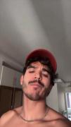 آقایی که تو رابطه هستن می‌خوام ی چیزی بگم بهشون