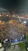 میدان‌انقلاب‌سنگر‌ماست٫مشت‌گره‌کرده‌رهبر‌ماست