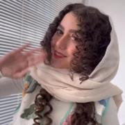 اگه میخوای موهای فرفری داشته باشین 😊