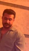 هر روز حس میکنم دیروز از امروز خوشحالتر بودم ...