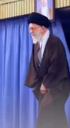بشنود‌‌گوش‌‌گرگ‌های‌خبیث؛مملکت‌دست‌بچه‌های‌سیدعلیست 🕶 .