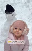 کی دلش میاد رو این بچه برف بریزه؟😂🙌