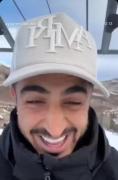 من همیشه تنهام،…،…،…،…،…،…،😅:)