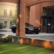 خدا به شما عشق و محبت برسونه منو به BMW من وقتی واسه احساسات ندارم! 