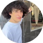 ...........YouTuber............