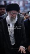 ما فقط جلوی خدا زانو میزنیم نه بنده خدا ...........