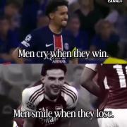 ⚽️آقایون وقتی می‌برن، گریه میکنن و وقتی میبازن، میخندن…