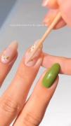 ناخن های زیبا چقدر ناز بودن خدایی💅